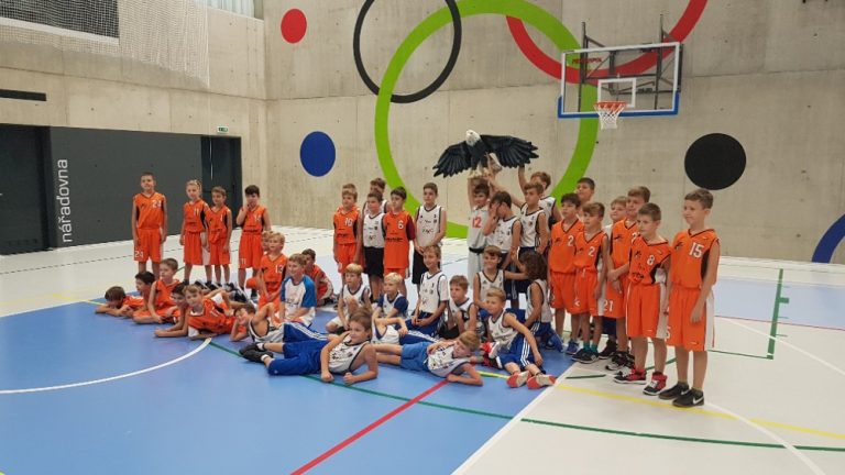 Basketbalový turnaj U10 aneb jak jsme si vedli poprvé na otevřené scéně