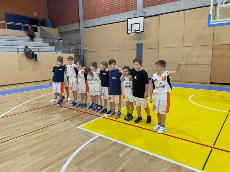 U10 poprvé okusili hořkost porážky v soutěžním utkání