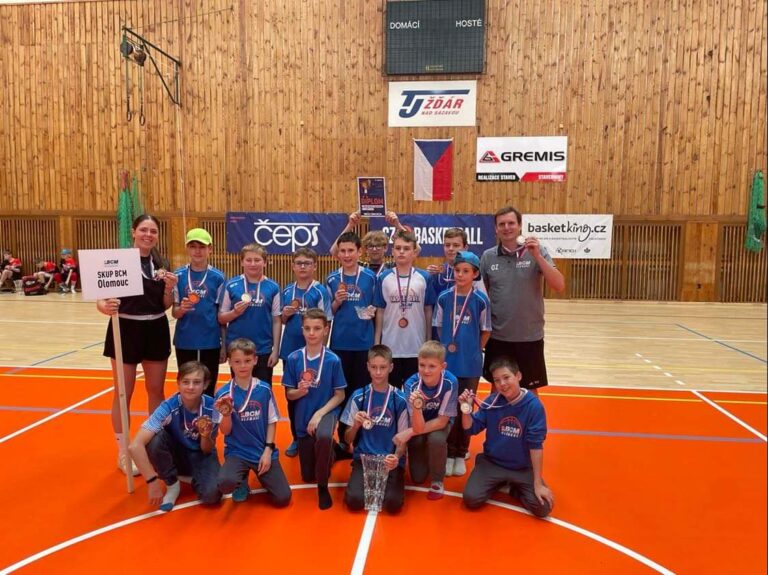 Tým BCM Olomouc si přivezl bronzové medaile z NF  U12