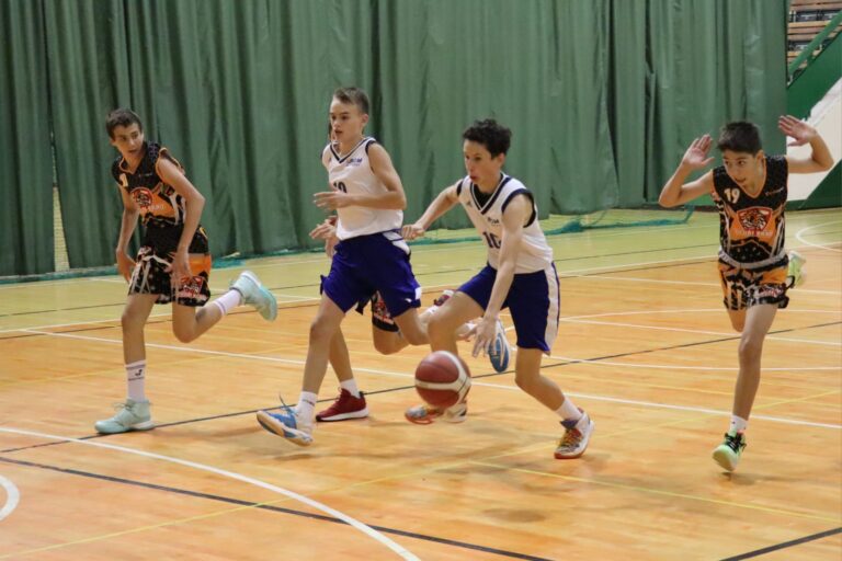 U14 přívitali Brno na domácí palubovce