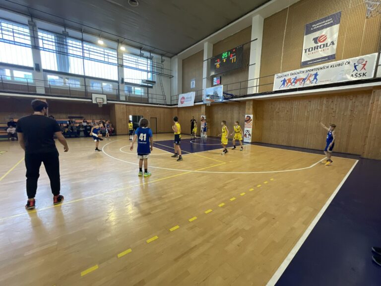 Kluci U13 na turnaji v Ostravě