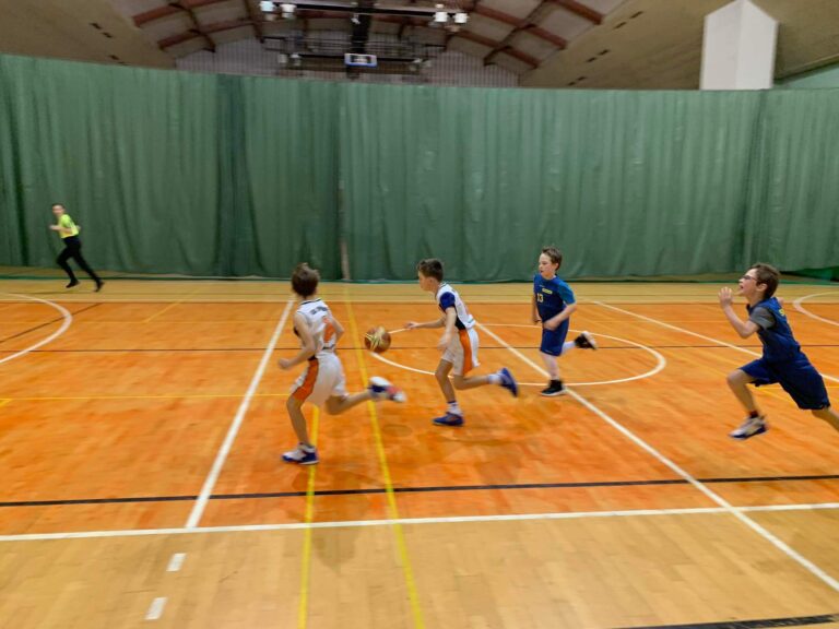 Kluci U10 získávali cenné zkušenosti proti lídrovi tabulky ze Zlína