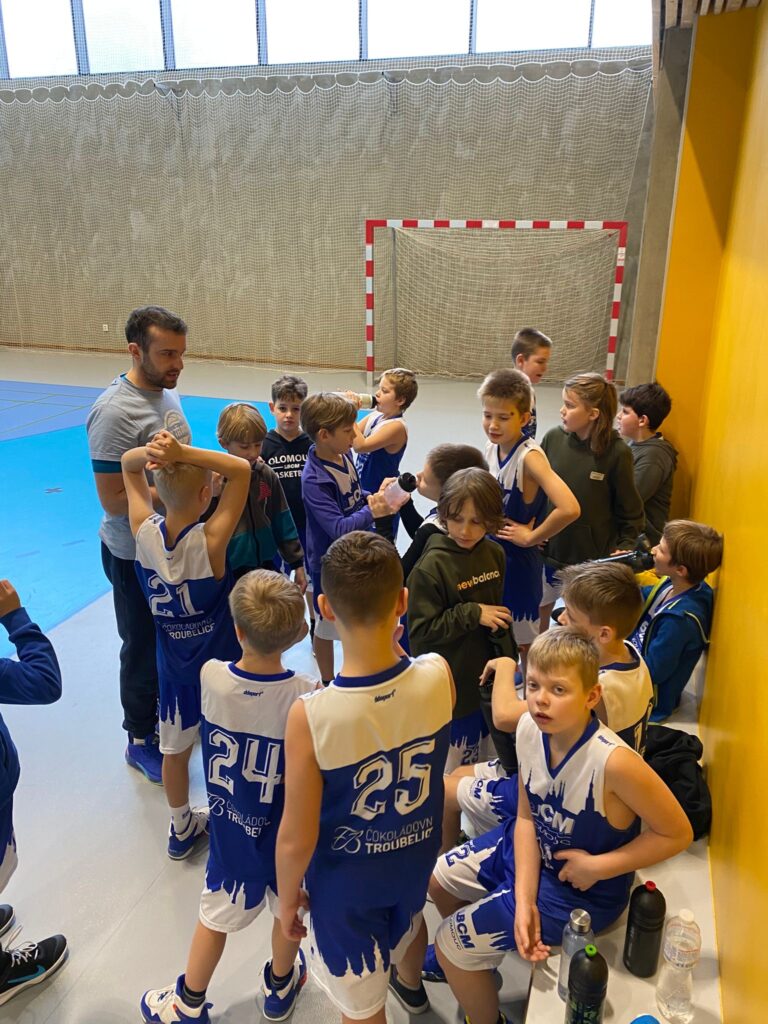 U10A doma a U10B venku