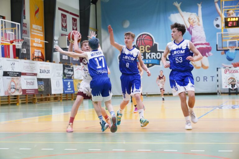 Dvě tváře jednoho víkendu: U15 nejdřív trápení, pak dominantní výkon